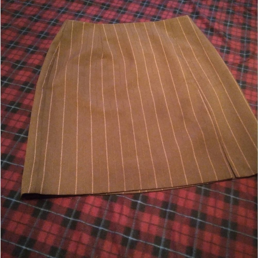 🤠Pinstriped Mini Skirt Size 6